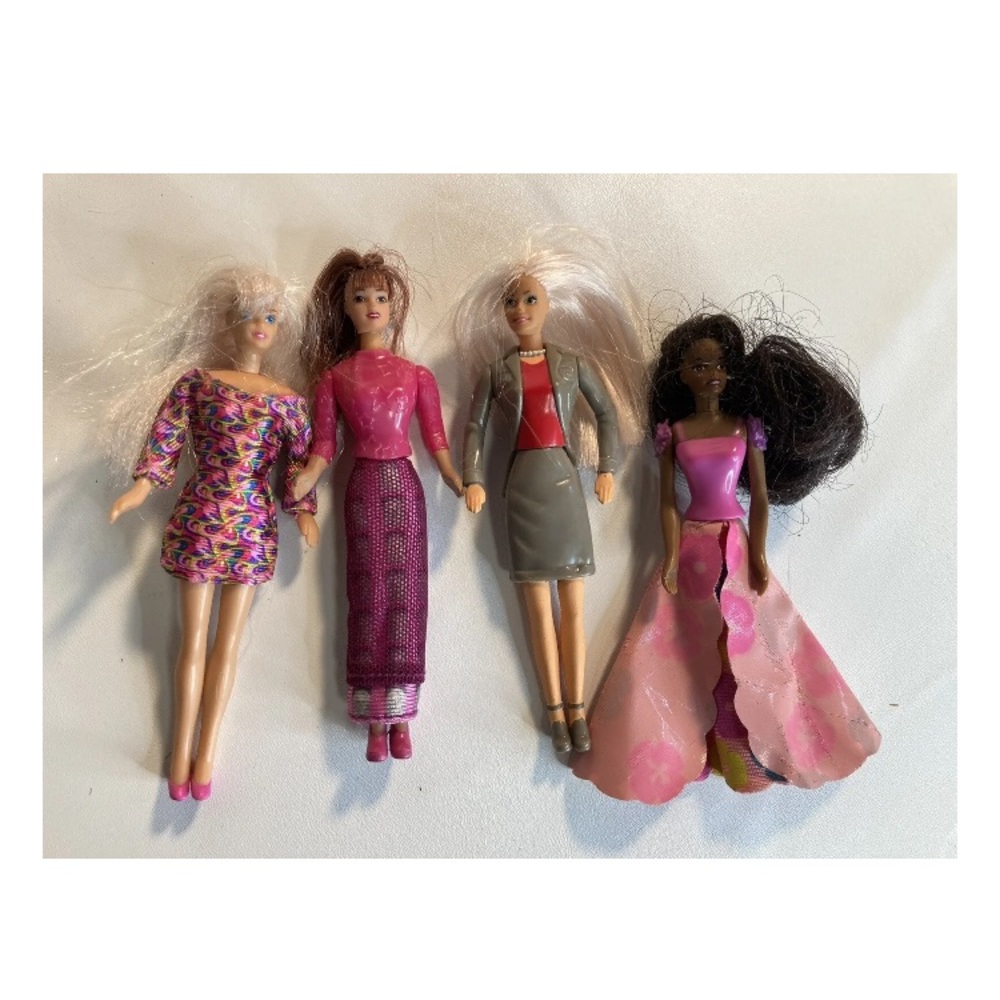 Barbie 4.5 “ Fashion Dolls Happy Meal Toys 4 1999